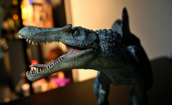 What Did the Spinosaurus Really Look Like? New Evidence Reshapes this Dinosaur Icon